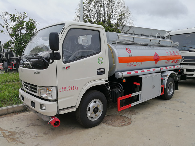 廈工楚勝油罐槽罐專用車廠家官網(wǎng)_移動(dòng)加油站運(yùn)油車_危險(xiǎn)品液體運(yùn)輸車改裝廠_鋁合金液罐運(yùn)輸運(yùn)油車價(jià)格_飛機(jī)加油越野油罐車_全地型四驅(qū)油罐加油車_殯葬殯儀車改裝廠_混凝土攪拌水泥罐車_液化氣運(yùn)輸罐車圖片_廠家直銷二手國(guó)三國(guó)四油罐車礦區(qū)專用大馬力槽罐車 廈工楚勝油罐槽罐專用車廠家官網(wǎng)_移動(dòng)加油站運(yùn)油車_危險(xiǎn)品液體運(yùn)輸車改裝廠_鋁合金液罐運(yùn)輸運(yùn)油車價(jià)格_飛機(jī)加油越野油罐車_全地型四驅(qū)油罐加油車_殯葬殯儀車改裝廠_混凝土攪拌水泥罐車_液化氣運(yùn)輸罐車圖片_廠家直銷二手國(guó)三國(guó)四油罐車礦區(qū)專用大馬力槽罐車